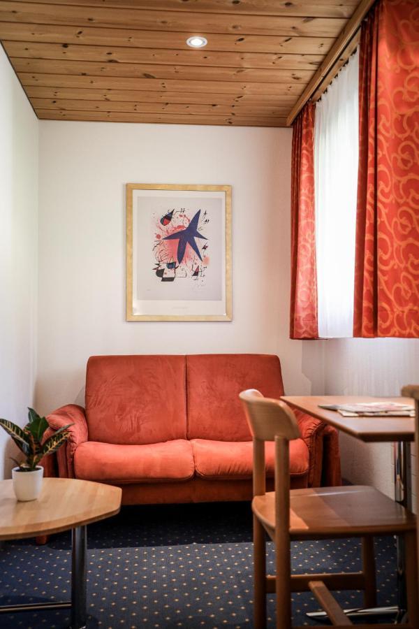 Hotel Garni Sonnenhalde Arosa Buitenkant foto